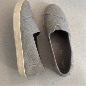 Toms Avalon Slip On (women’s 8.5)